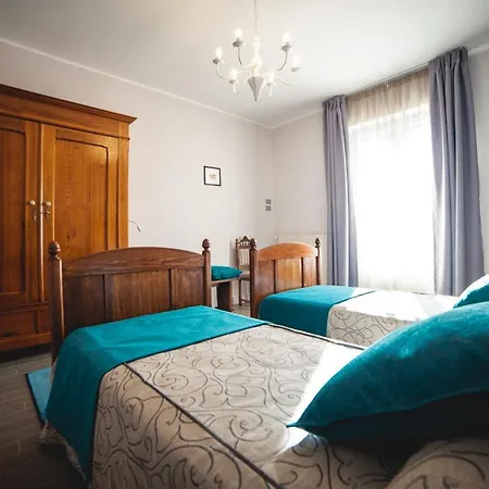 Braide Ospitalita Rurale Κατάλυμα σε φάρμα La Morra